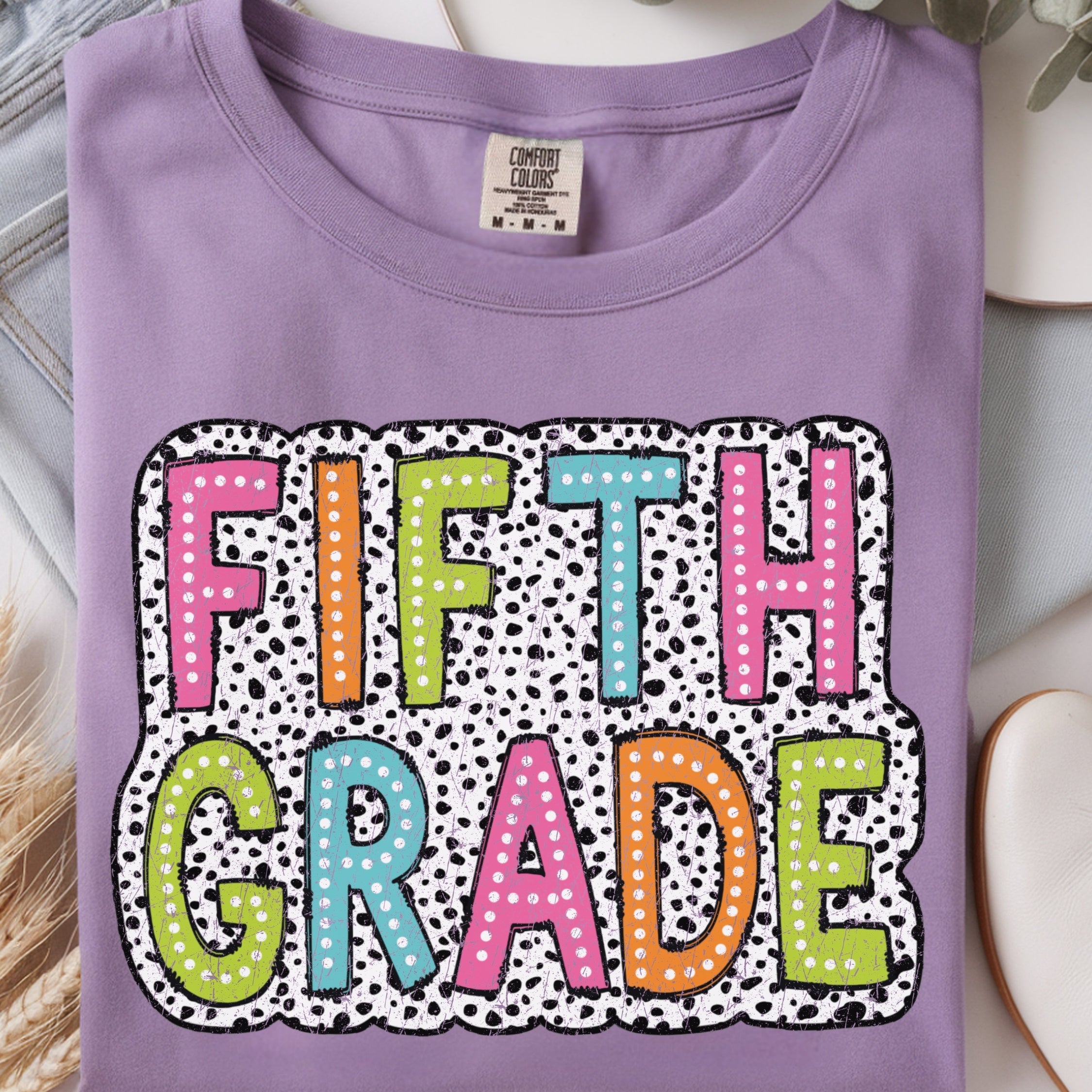 Colorful Dots Distressed - Fifth Grade